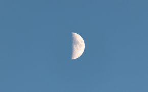 Обои луна, месяц, небо, спутник